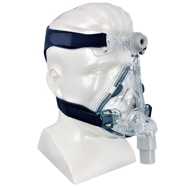 Mirage Quattro Mask on Mannequin
